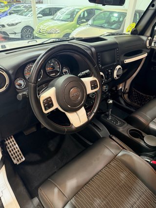 Jeep Wrangler Unlimited “Artic”