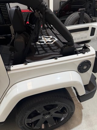 Jeep Wrangler Unlimited “Artic”