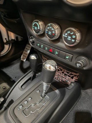 Jeep Wrangler Unlimited “Artic”