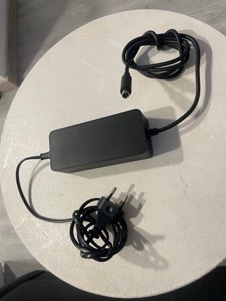 Cargador Patinete Eléctrico