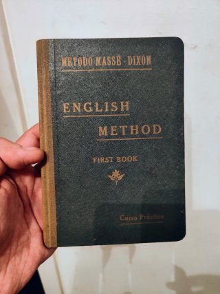 Libro antiguo "Método Práctico de Inglés"