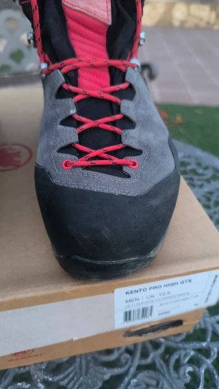 Botas de montaña Mammut Kento Pro