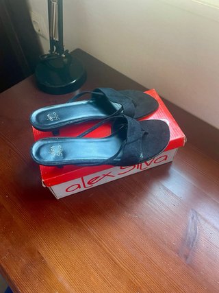 Sandalias Alex Silva Ante Negro Talla 38