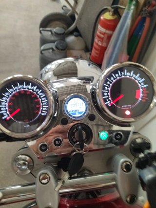 Hyosung Aquila 250 Inyección. 9700 km.