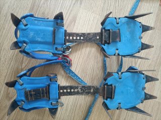 Crampones de travesia.
