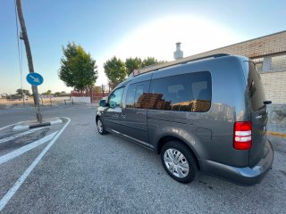 Volkswagen Caddy 2011