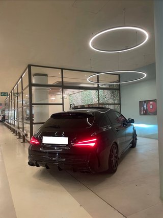 Mercedes CLA  AMG 2016 381CV CON BAGUETS Y TECHO