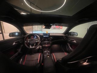 Mercedes CLA  AMG 2016 381CV CON BAGUETS Y TECHO