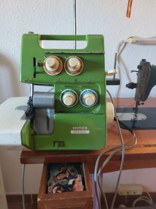 Remalladora Brother Homelock 524