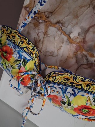 Bikini Antigel Multicolor Multipisiciones
