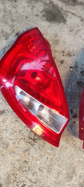 Ford Fiesta pilotos  traseros 2007-2012