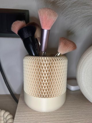 Bote decorativo moderno beige