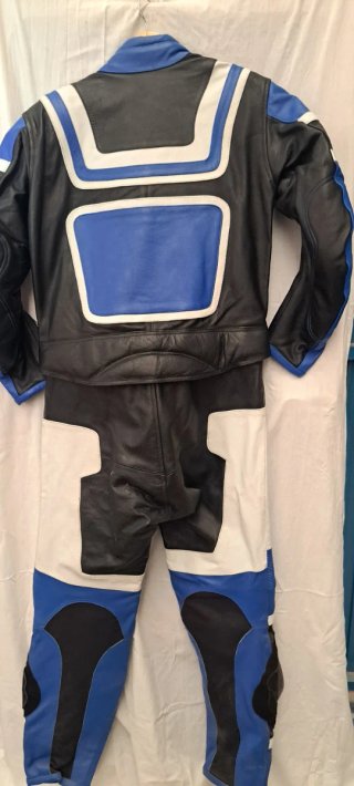 Mono de moto de piel para hombre vintage