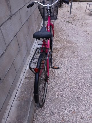 Bicicleta paseo  rueda de 26 con cesta