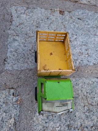 Camión Volquete Juguete Tonka Verde/Amarillo