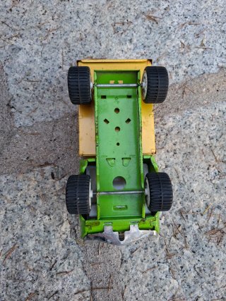 Camión Volquete Juguete Tonka Verde/Amarillo