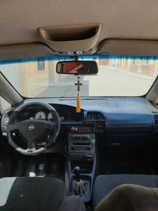 Opel Zafira 2004