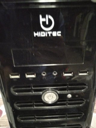 Torre PC Hiditec Negra