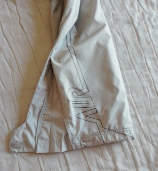 Pantalón chándal Nike Air Gris