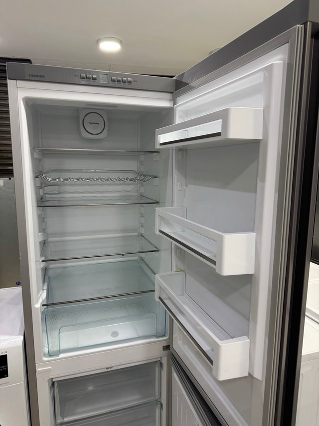 Lavadora Bosch y Frigorífico Liebherr