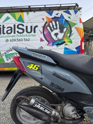 Kit Pegatinas Yamaha Jog RR Valentino Rossi
