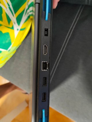 Lenovo LOQ 15IRH8 Gaming RTX 4050 i5-12450H 16 GB