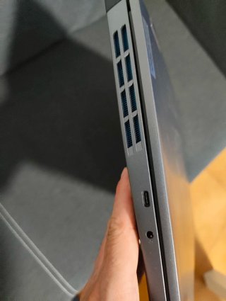 Lenovo LOQ 15IRH8 Gaming RTX 4050 i5-12450H 16 GB