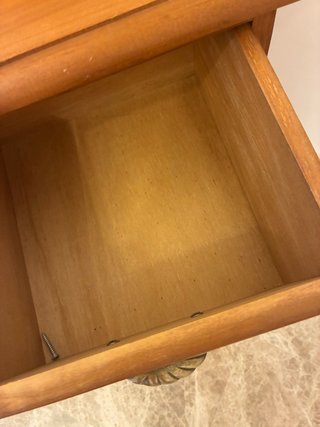 Comodino in legno e metallo
