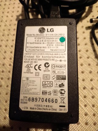 Cargador LG DA-24B12 12V 2A