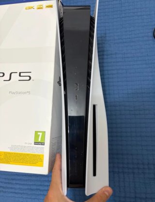 PlayStation 5 CON LETTORE