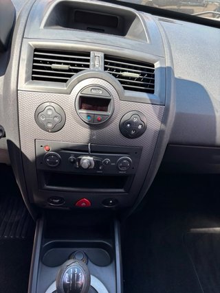 Renault Megane 1.5 DCI 105cv 6 velocidades