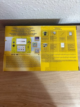 Nintendo 2DS Edizione Speciale Pikachu Giallo