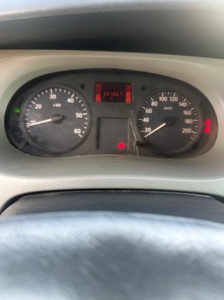 Renault Renaul. Trafic 2003