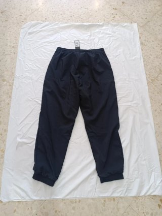 Pantalón deportivo Adidas negro