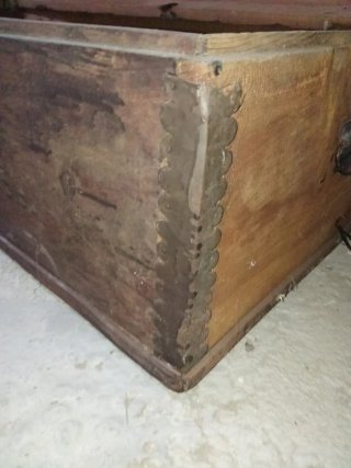 Baúl de madera antiguo 114x46cm