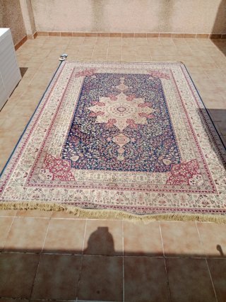 Alfombra Persa Azul y Roja