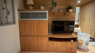 Mueble comedor tv vajillero madera y cristal