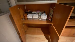 Mueble comedor tv vajillero madera y cristal