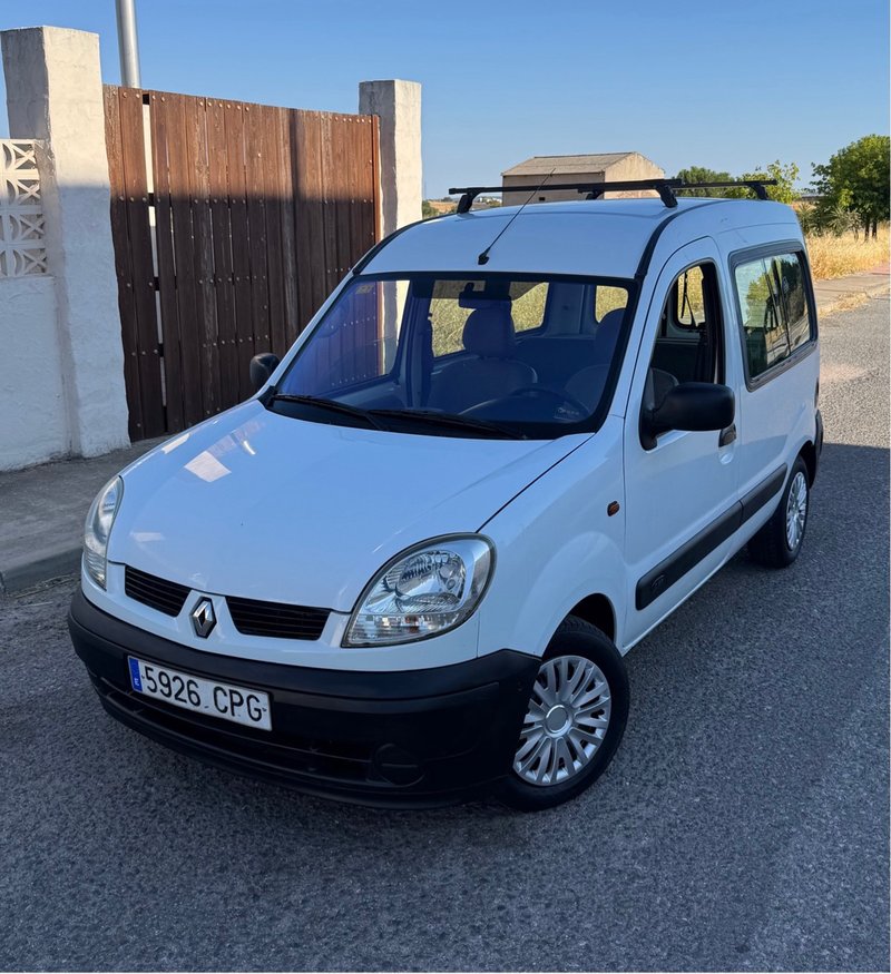Renault Kangoo 2004 - foto 1