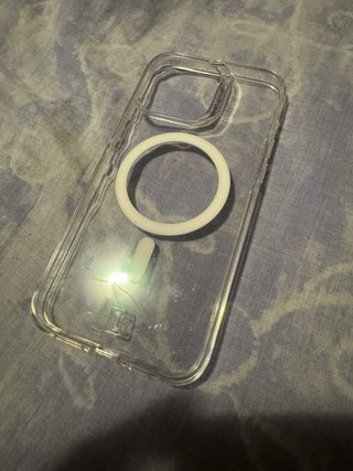 Funda Spigen iPhone Transparente MagSafe