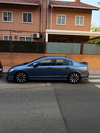 Llantas Honda 5/114.3 con neumáticos 215/50R17