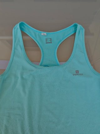 Camiseta deportiva Decathlon Talla XS