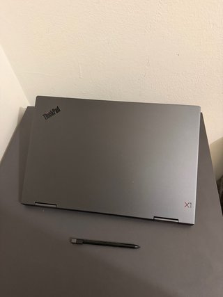 Lenovo ThinkPad X1 Yoga 8GB 256GB