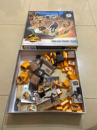 Juego Jurassic World Domino Chase
