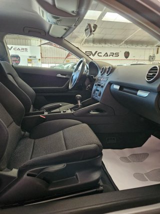 Audi A3 1.6 gasolina 102cv,110.000k,único dueño