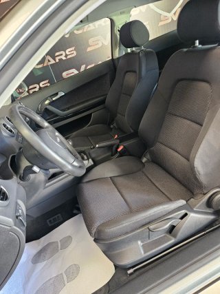 Audi A3 1.6 gasolina 102cv,110.000k,único dueño