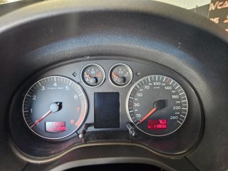 Audi A3 1.6 gasolina 102cv,110.000k,único dueño