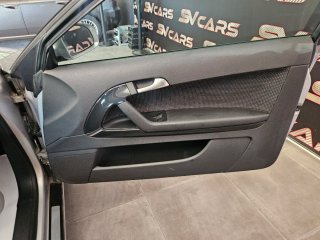 Audi A3 1.6 gasolina 102cv,110.000k,único dueño