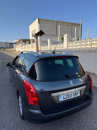 Peugeot 308 2010