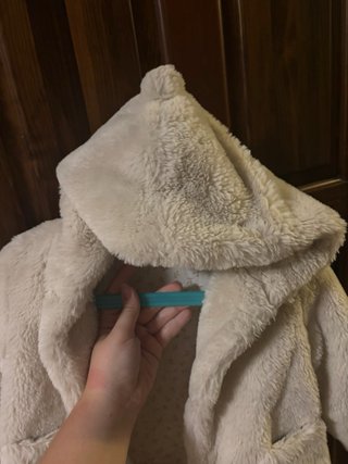 Chaquetón pelo niña beige